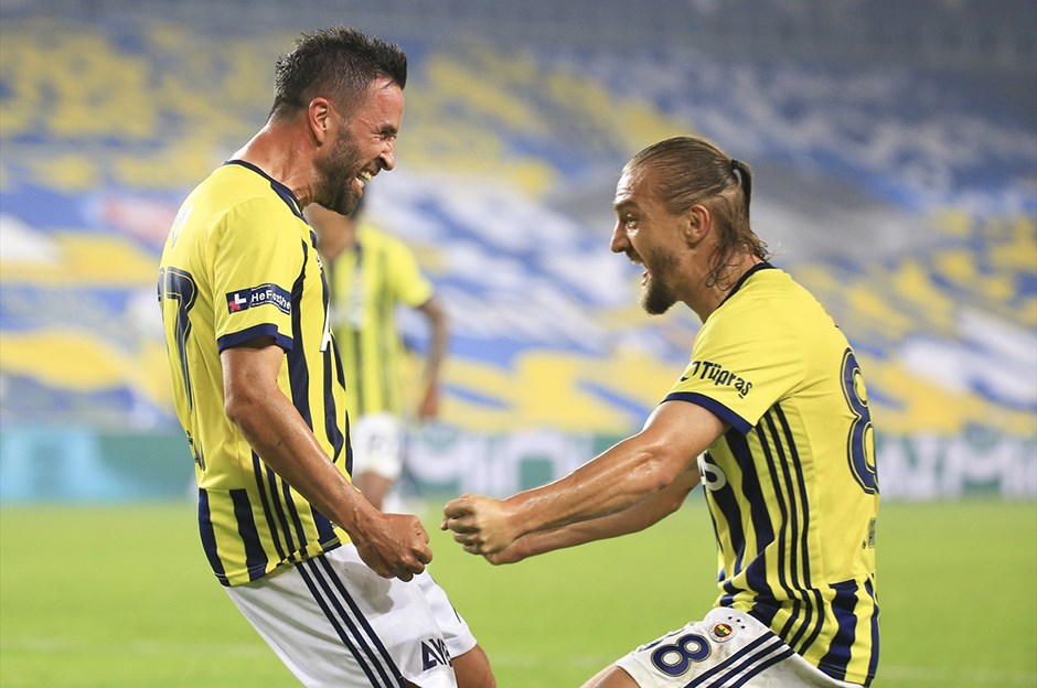 Fenerbahçe: Bester Saisonstart Seit 2011/12 – LIGABlatt – Fußball Zur ...